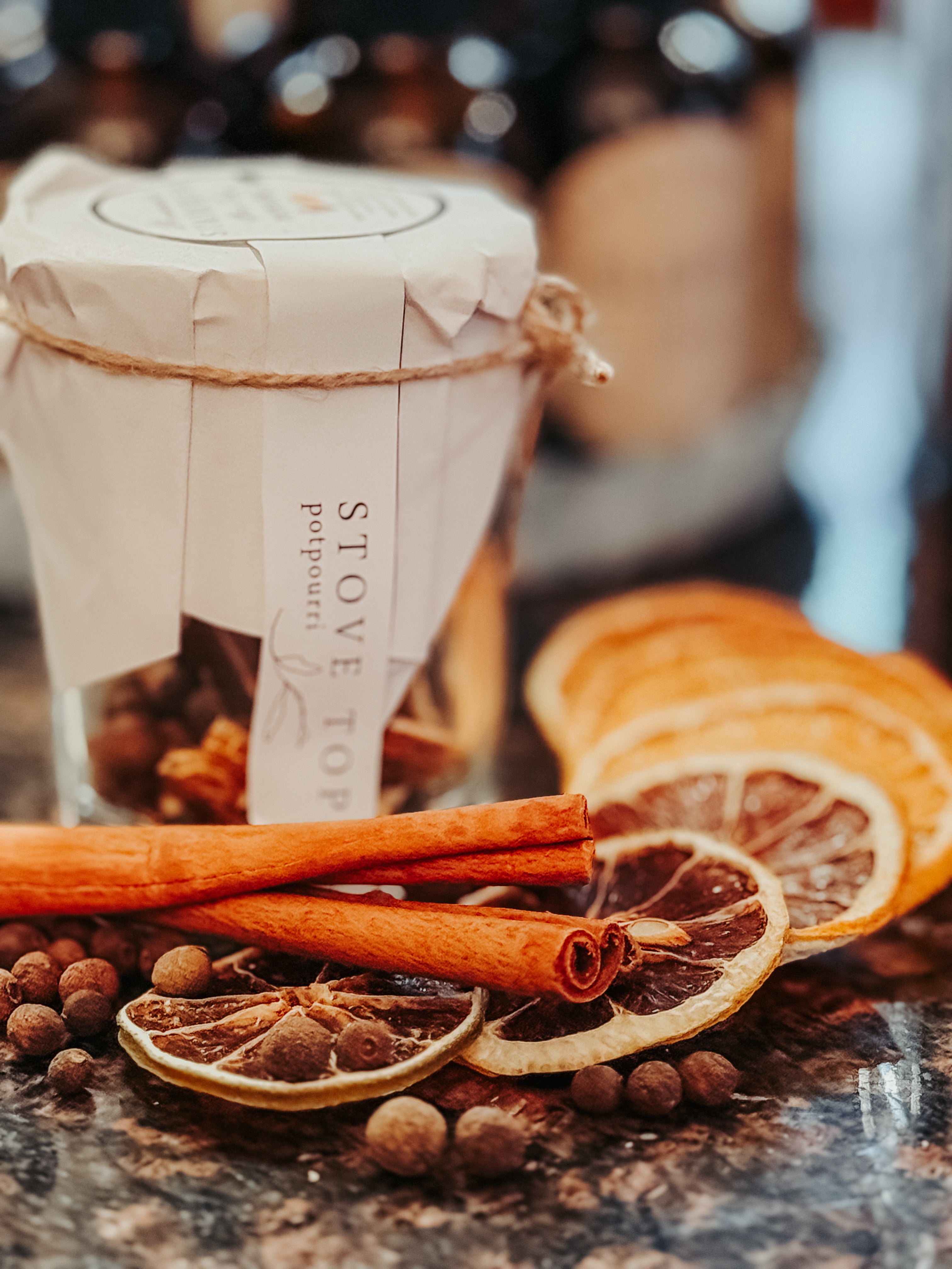 Hearth & Harvest: Artisanal Stovetop Simmer Pot
